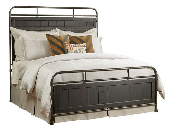 Mill House Queen Folsom Anvil Metal Bed