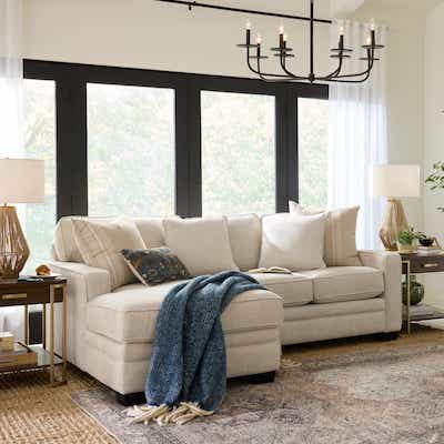 Sofas & Sectionals