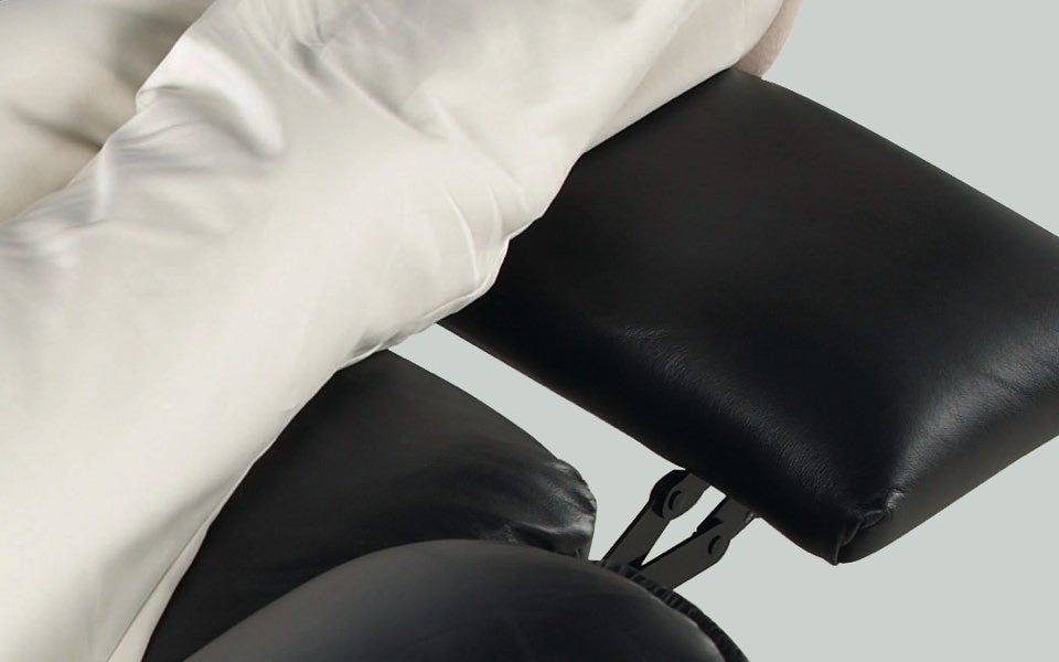 Closeup of extended legrest