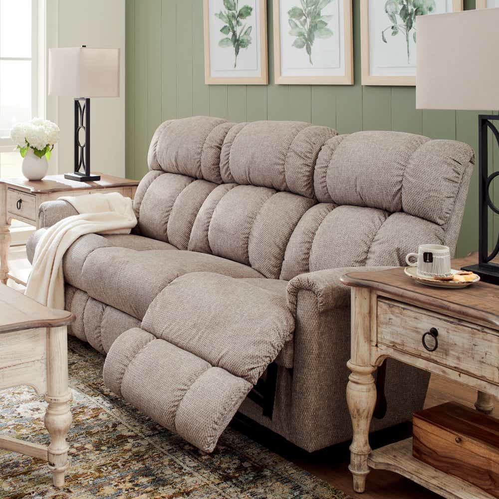 Pinnacle Wall Reclining Sofa