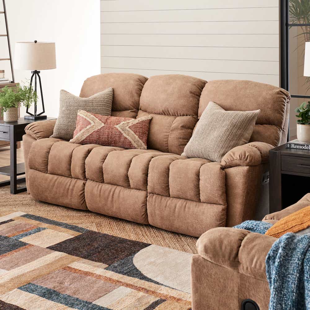 LEROY 2022 セット Morrison Wall Recliner 016766 by La-Z-Boy Furniture at Howard's