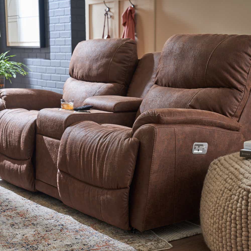 Trouper Power Reclining Loveseat w/ Headrest & Console | La-Z-Boy