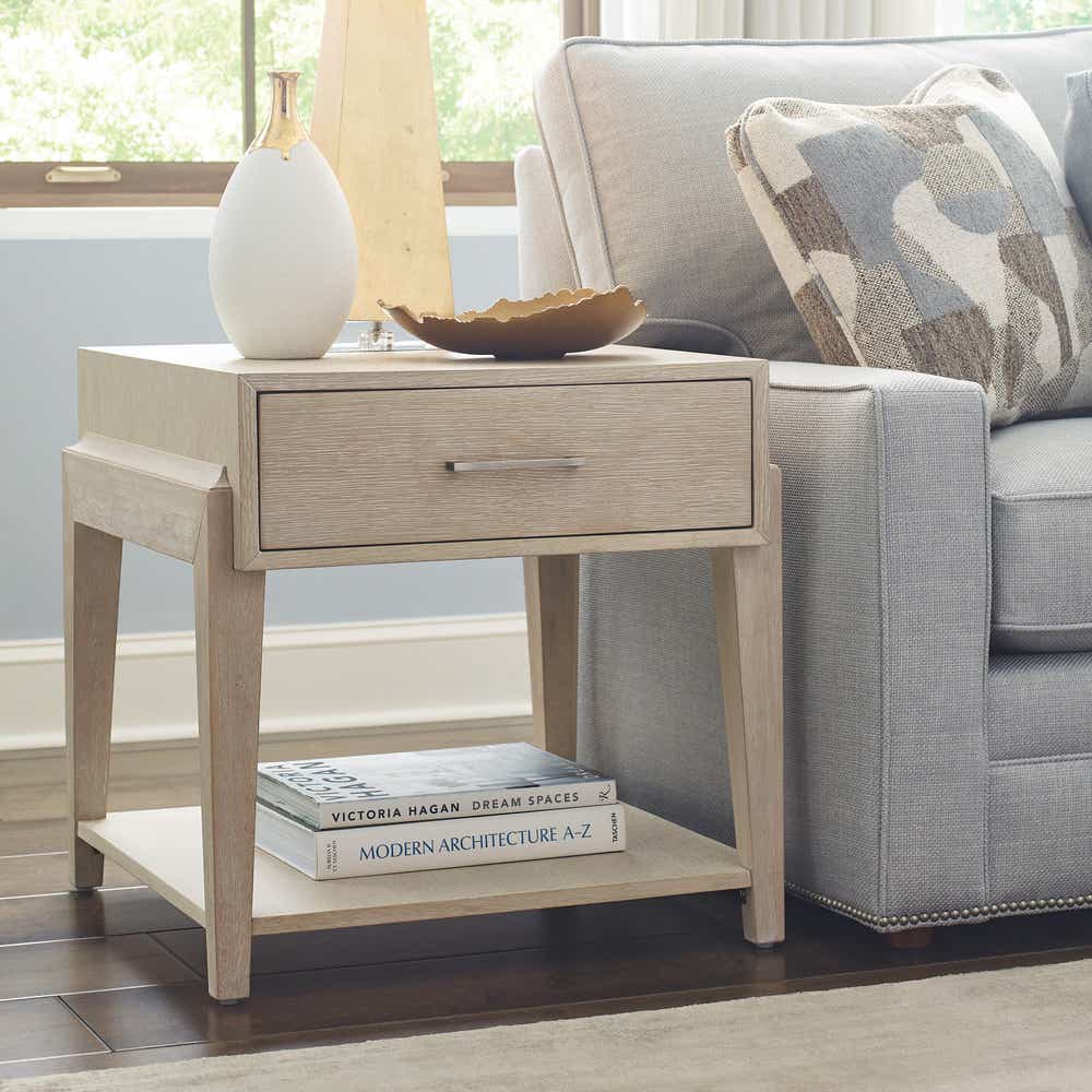 Tables & Storage | La-Z-Boy