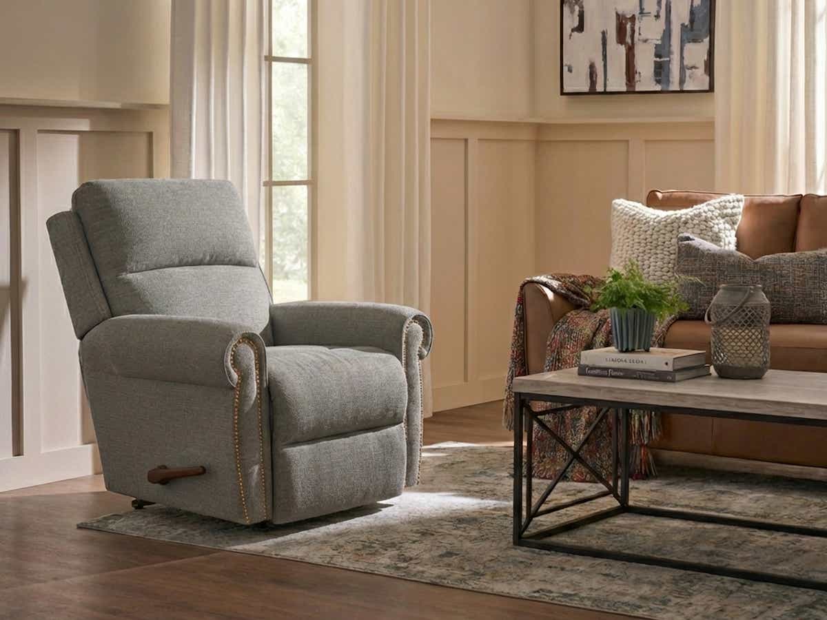 Dutton Wall Recliner