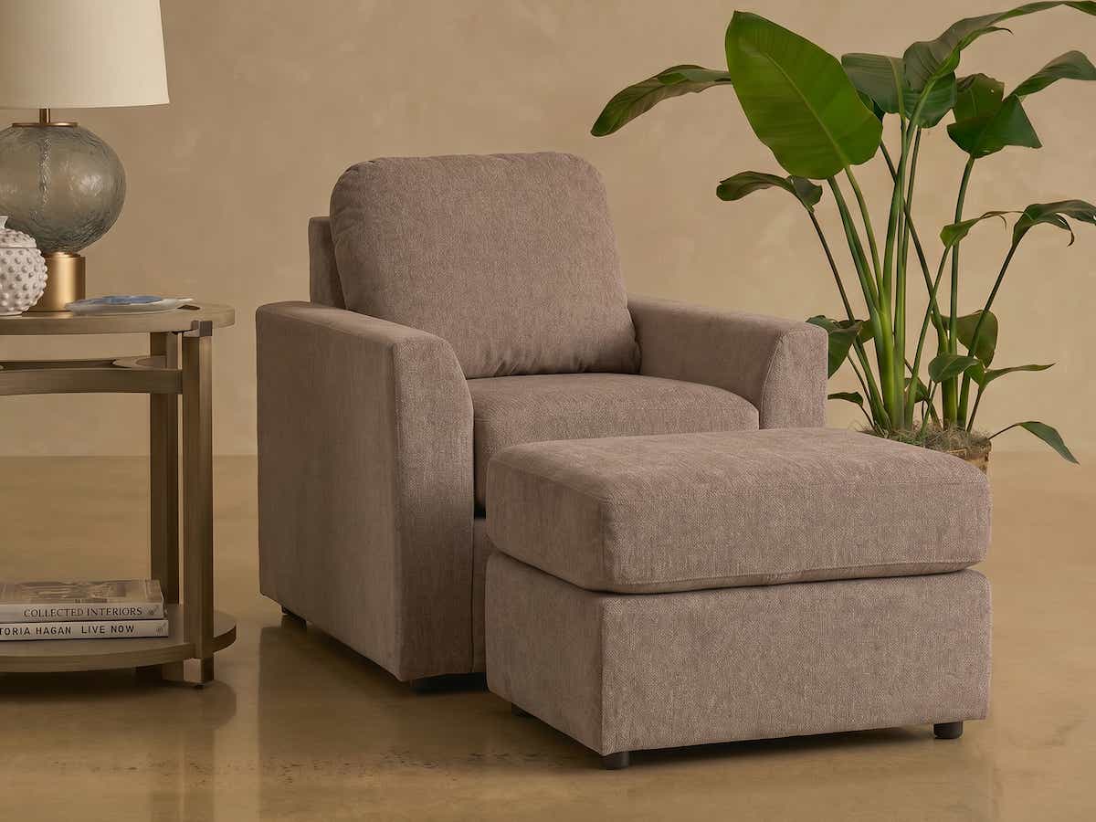 Fleetwood Ottoman