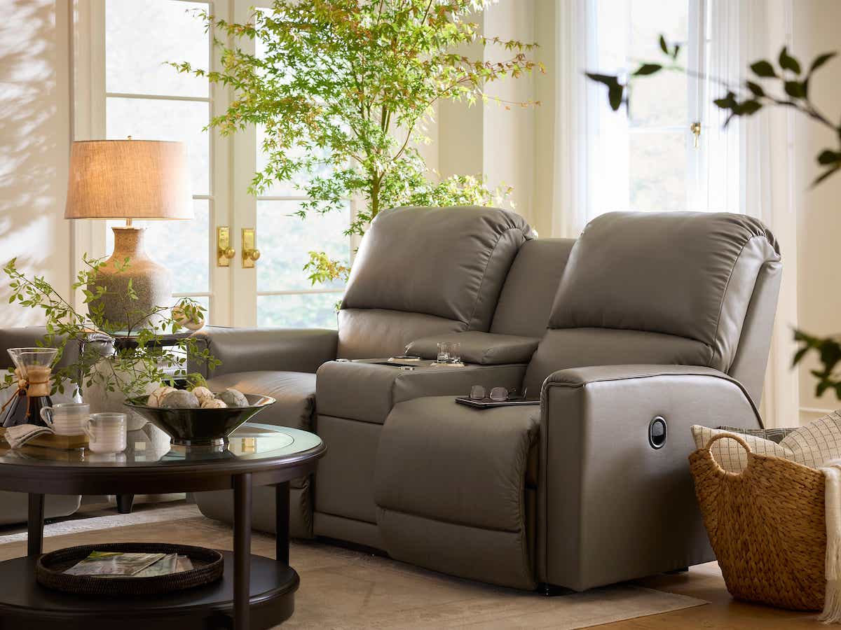 Cade Reclining Loveseat w/ Console