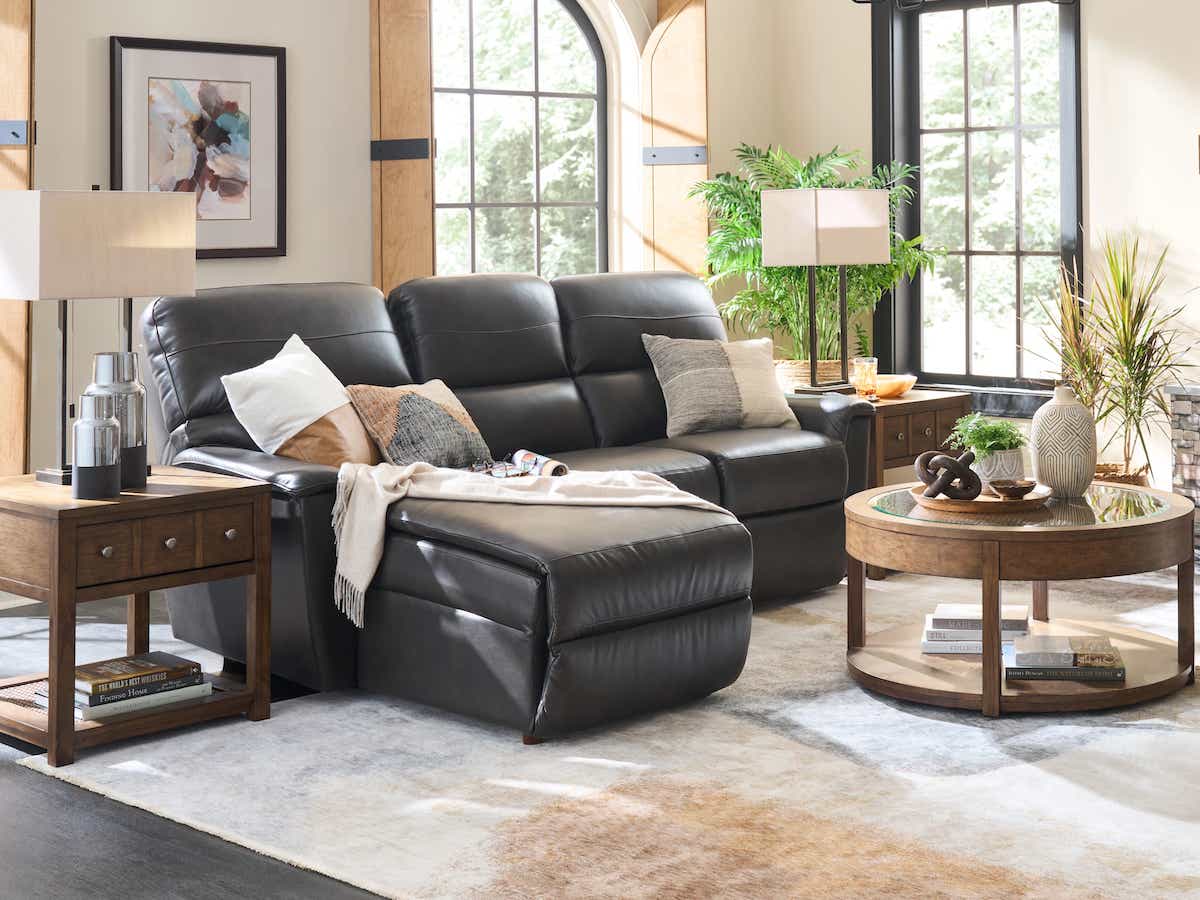 Ava Sectional