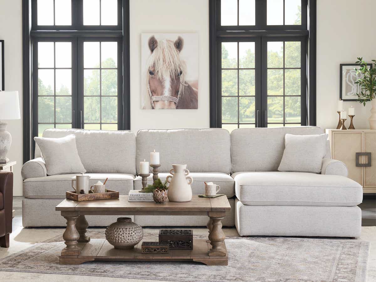 Alani Sectional